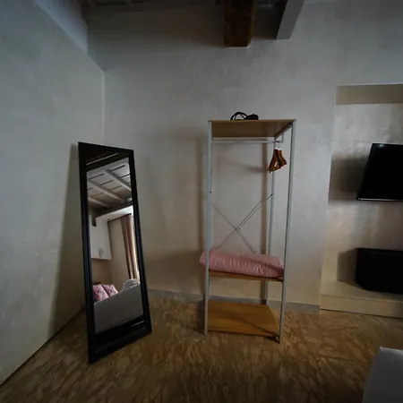 Nerva Accommodation